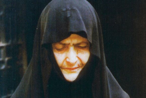 Η Ηγουμένη Μακαρία Δεσύπρη και η συνάντηση με τον Άγ.Εφραίμ της Ν.Μάκρης
