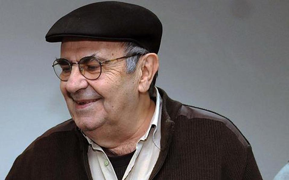 Πέθανε ο σκηνοθέτης Κώστας Κουτσομύτης