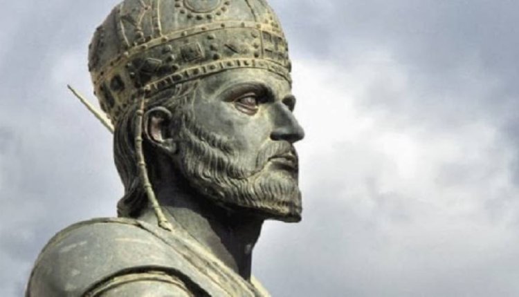 Ο τάφος και το ξίφος του Μαρμαρωμένου Βασιλιά