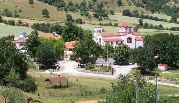 Bασίλης Kερμενιώτης : Μερικά ερωτήματα προς τους 26 ιερείς της Εορδαίας