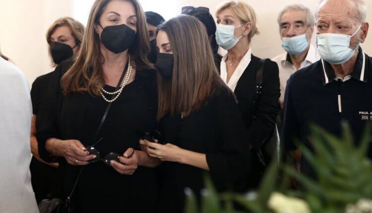 Τόλης Βοσκόπουλος – «Αθάνατος»: Πλήθος κόσμου στο τελευταίο «αντίο