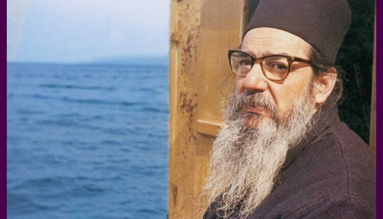 Γέροντος Θεοκλήτου Διονυσιάτου: Οι δε Έλληνες βαθμιαίως θα γίνουν μειονότης, έως ότου…